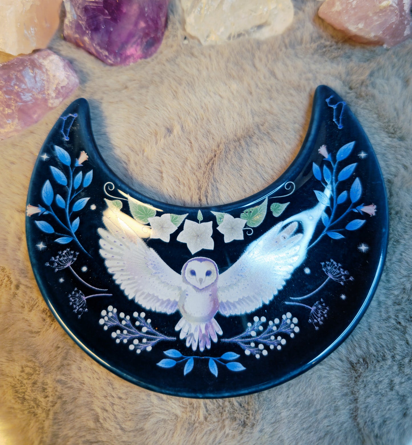 Mystische Mondsichel-Schale – Eule, Mond & Waldmotive – Schmuckablage & Ritualschale